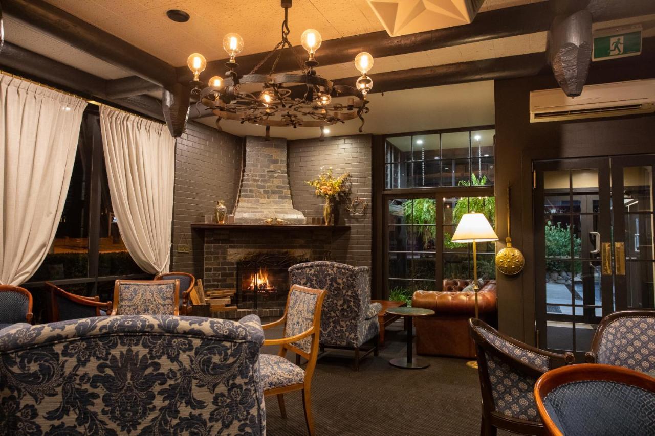 New England Motor Lodge Глен-Иннес Экстерьер фото