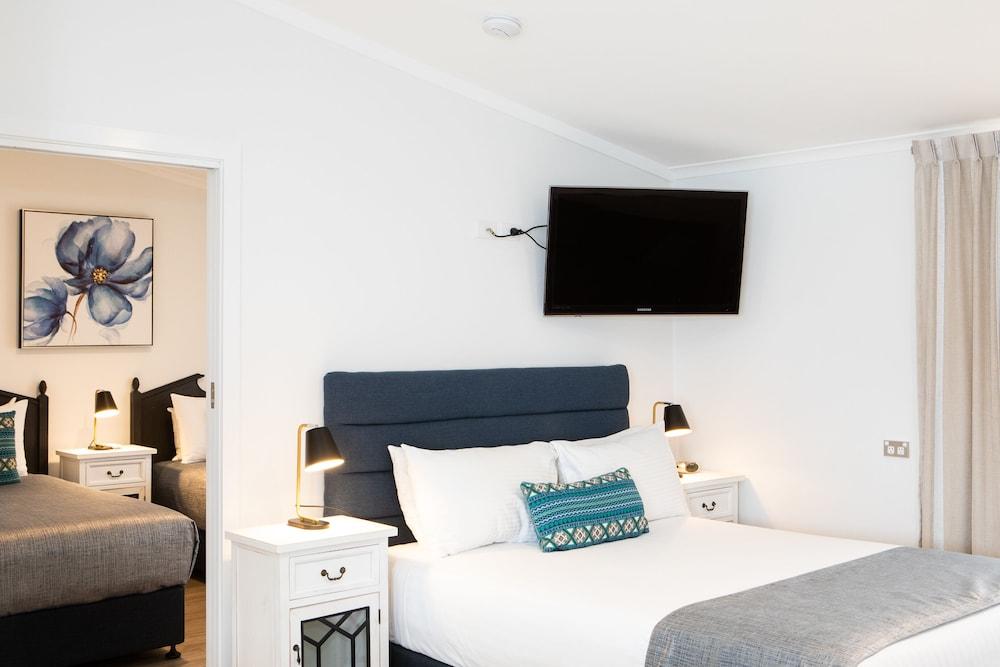 New England Motor Lodge Глен-Иннес Экстерьер фото